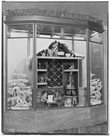 D2.3 - Displays, Window - Edison Building