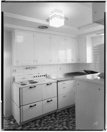 H2.3 - Home Kitchen - All Electric Home