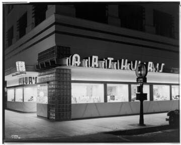 L1.3 - Lighting, stores - Arthur's Jewelry Store