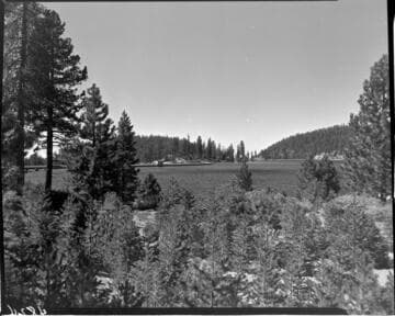 Dam 2 at Huntington Lake showing gatehouse for Huntington