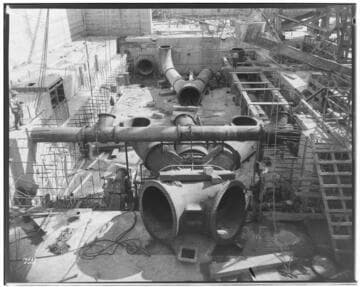 Long Beach Steam Station, Plant #3 - General view of construction