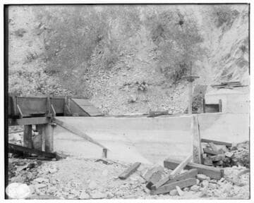 The headworks of an unknown hydro plant