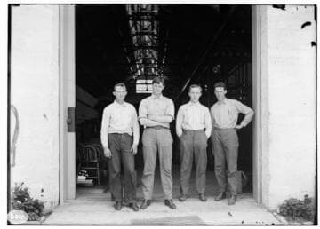 P1.1 - Group Portraits