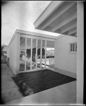 Riesen, Carl H., residence