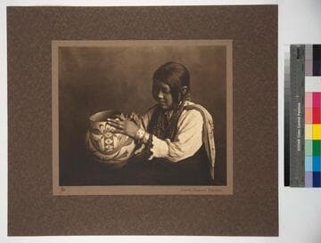 Isleta Pottery Painter