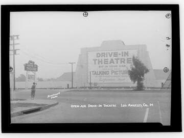 Open-air drive-in theatre, Los Angeles, Cal