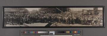Panoramic photograph: "Employees, Fulton Shipbuilding Company, Wilmington, Ca."