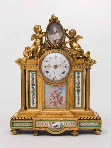 Mantel Clock