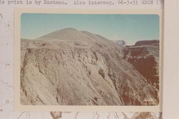 Vulcan Throne.  Photo from plane below the rim