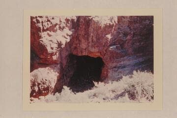 Cave in pit by Keyhole Arch