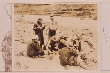 The Dusty Dozen lunch in the rain at Houserock Rapid