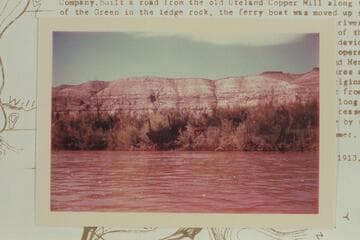 Stranded Sands Wash Ferry on right bank downstream from Ferry site