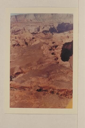 Mouth of Toh Dylth Ylth; Aztec Creek and Cummings Mesa above