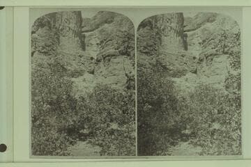 [print from a stereo] "Views on Kanab Creek," Ragged Walls