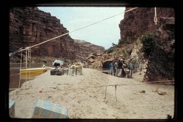 Ties to crippled #21, Mile 4