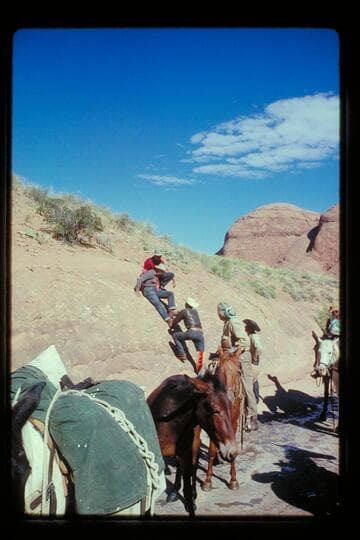 Photogs detour, pothole in Mile 71.5