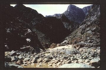 Side canyon; Mile 233.7, left bank