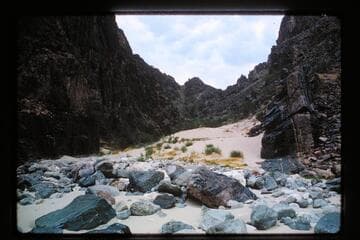 Up Bridge Canyon from beach at Mile 235.05