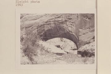 Upstream to Gregory Natural Bridge