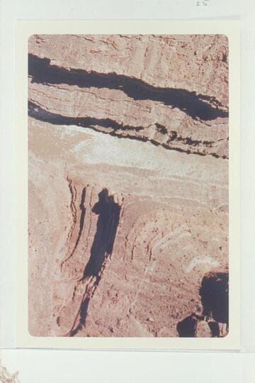 Downstream at Cove Canyon.  Mile 186.2.  Approximate gauge:  20,000 cfs