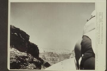 Cruising in the Middle Granite Gorge