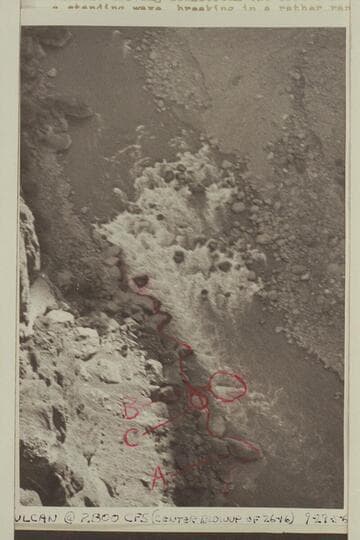 Vulcan Rapid at 2800 cfs.  Center blow-up of Reilly air shot 26-16