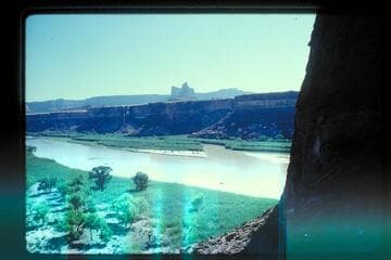 Up river from ruin at Mile 25