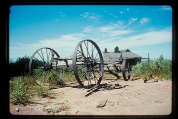 Old wagon at Roost Ranch