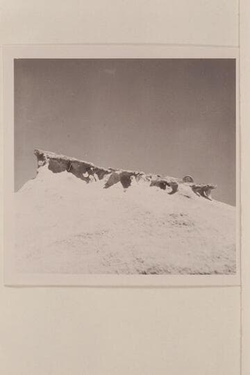 Teeth due to wind erosion.  Butte 5014