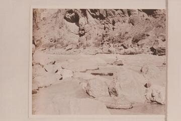 Lining the Nevills boats at Lava Falls.  Nevills is in the boat.  Bright Angel gauge:  18,300 cfs