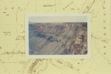 Trail down from rim in 29 Mile Wash