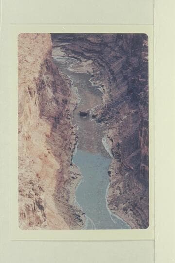 Boulder Narrows with ice on the river.  Lees Ferry gauge:  4,150 cfs