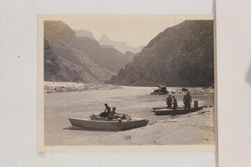 Crew of the Dusty Dozen preparing to depart from Pipe Creek