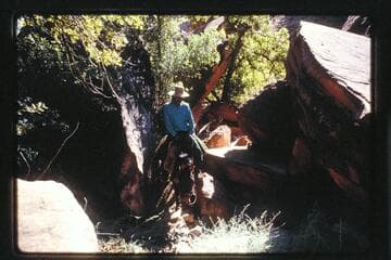 Whitehat down trail in Black Water Creek