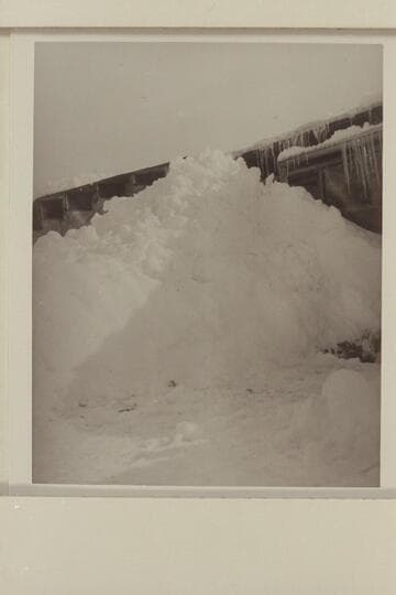 Navajo Mountain Trading Post in the snow