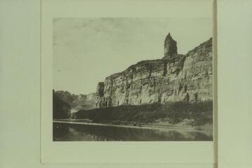 The City Hall, Mile 3