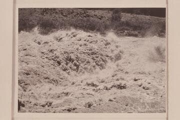 The big hole in Vulcan Rapid at the right bank.  The "Rattlesnake" capsized on the far side of the big wave