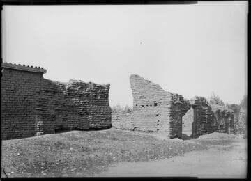 Adobe ruins, "Banditti."