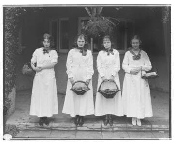 P1.1 - Group Portraits - National Electric Light Association