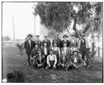 P1.1 - Group Portraits