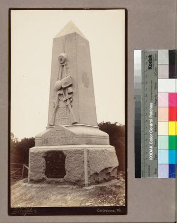 Monument honoring the 1st Michigan Infantry, 1st Brigade, 1st Division, 5th Corps