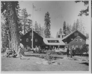 The Huntington Lake Lodge at the height of its popularity, about 1923