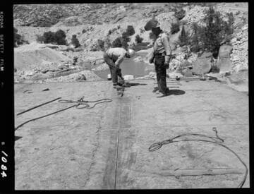 Big Creek - Mammoth Pool - Leveling Bulkhead Gate