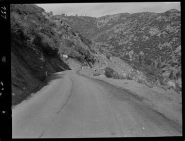 Big Creek - Mammoth Pool - General view of powerhouse access road