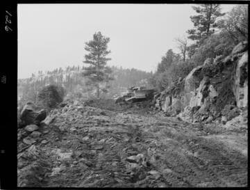 Big Creek - Mammoth Pool - Pioneering spillway access road