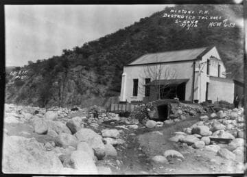 Mentone Powerhouse with destroyed tailrace