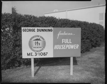 Medallion Home signs & billboards