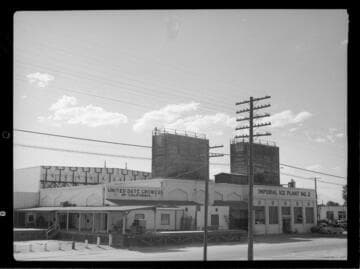 Imperial Ice Plant #2 next to United Date Growers building