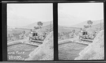 Borel : Gates in canal outlet