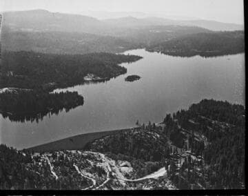 Aerial photo of Shaver Lake and Shaver Lake Dam